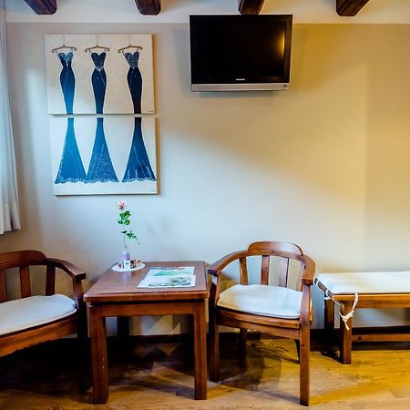 Hotel Flor De Neu เอลปอนต์ เด ซูเอร์ต ภายนอก รูปภาพ