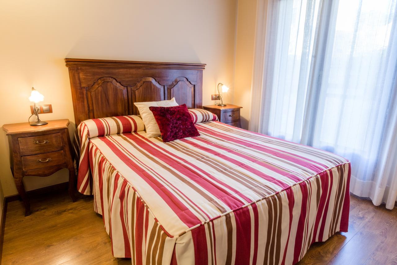 Hotel Flor De Neu เอลปอนต์ เด ซูเอร์ต ภายนอก รูปภาพ